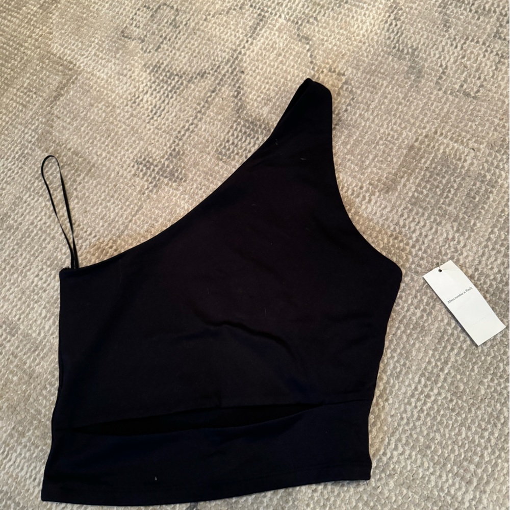 Abercrombie top